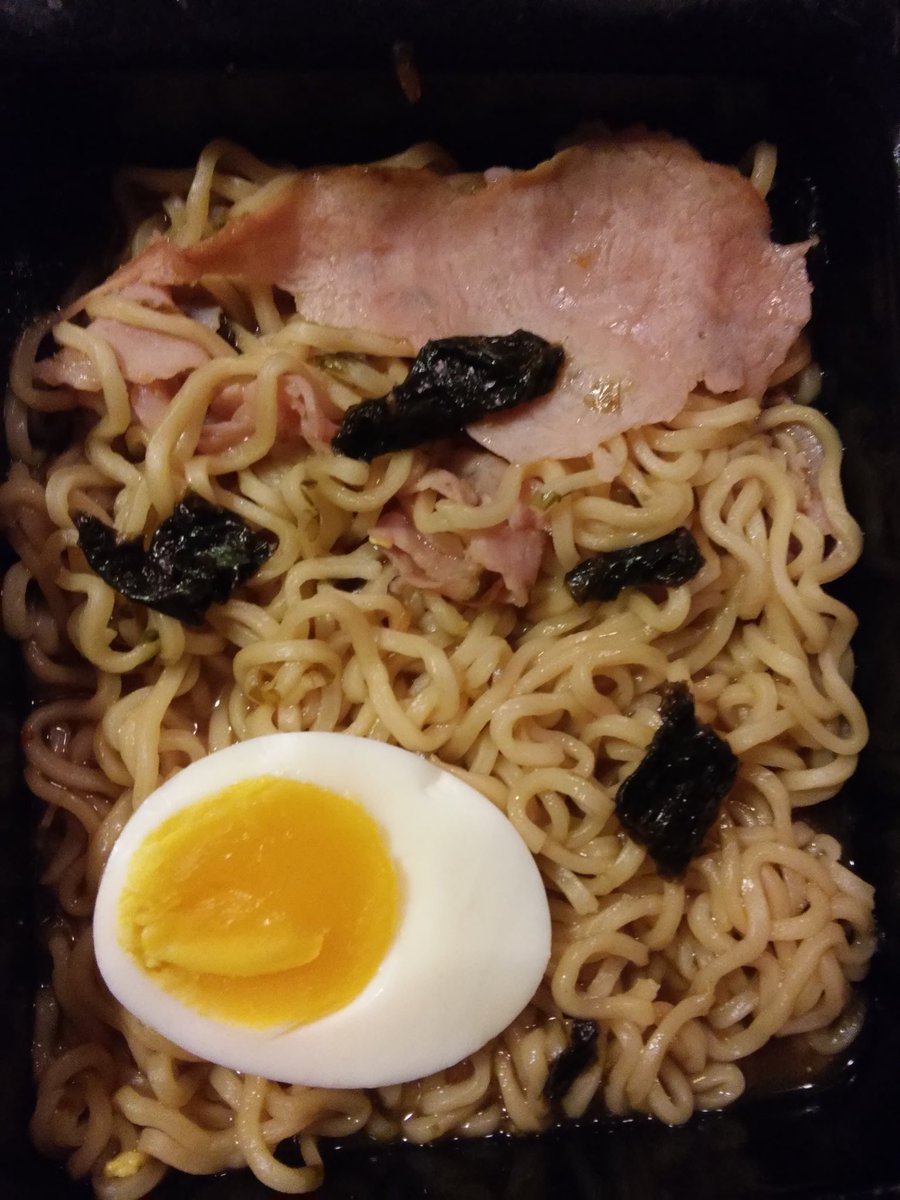 Dinner time. #dinner #ramen #asainfood #eggs #noodles #nori #seaweed #yummies #chiligarlic. #ham #dinnertime #Japan