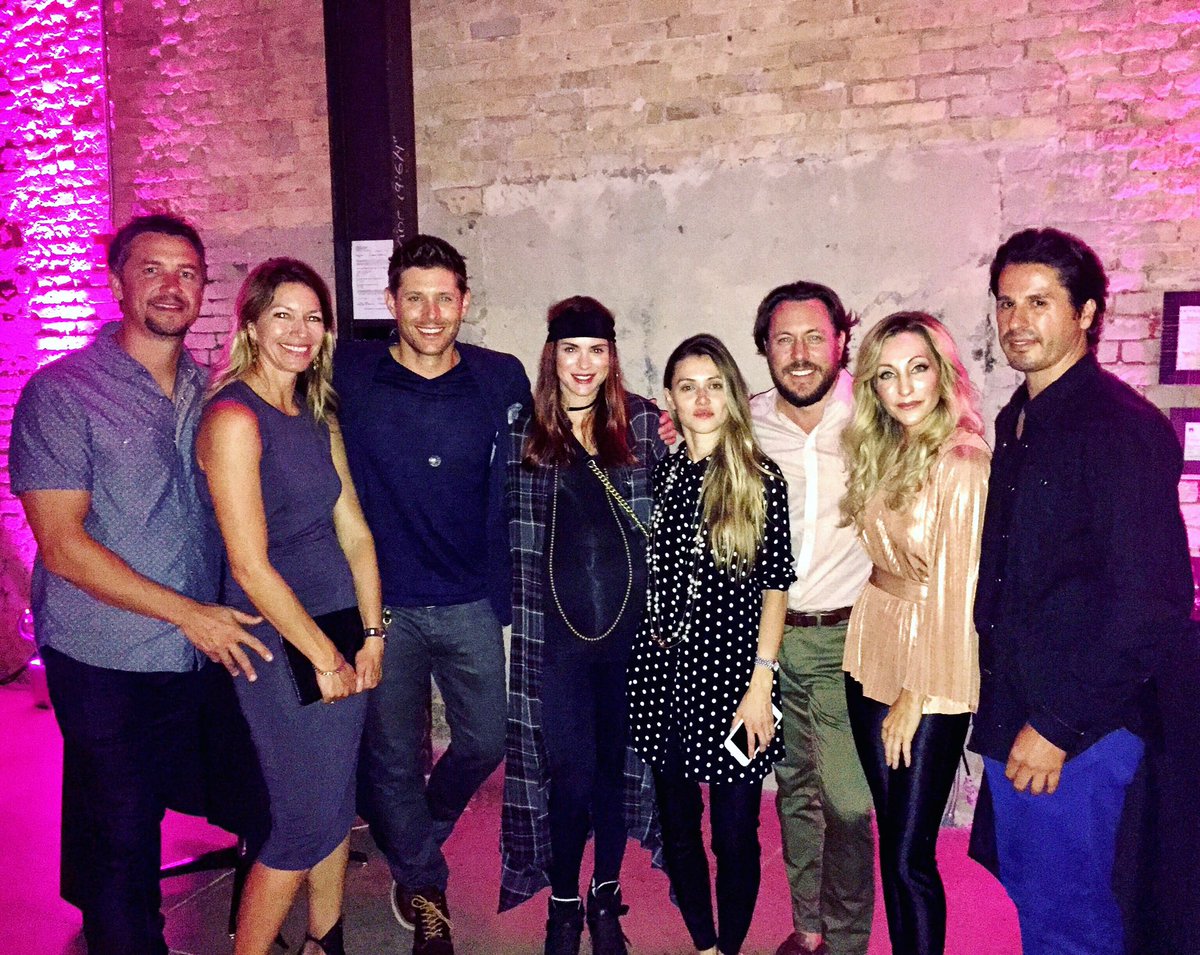ThinkeryATX's tweet photo. Congrats, @PopAustinArt—what an amazing year! Special thanks to @JensenAckles + @DanneelHarris for their support of #ThinkPOP. https://t.co/M1tdaKOKGS
