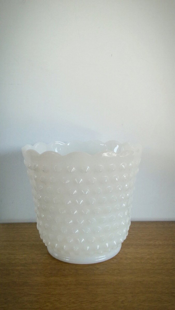 Abatevintage's tweet image. Anchor Hocking Fire King Hobnail Jar, Hobnail Milk Glass Bo… etsy.me/2c6XipK #Etsyvintage #KitchenDinnerware