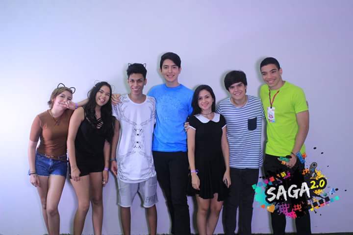 CentralMafoo's tweet photo. Ine com fãs hoje no Evento SAGA 2.0 em Natal - RN (part.3) https://t.co/Vo3UKt8Hb6