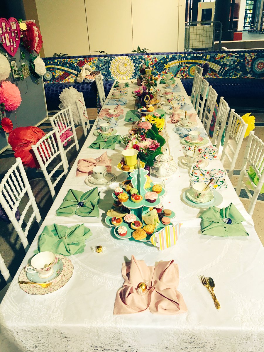 aenowak13's tweet photo. Just waiting for our guests #carersweek #highteaparty @BMDHProject @CarersNSW https://t.co/aKKC1usYsf