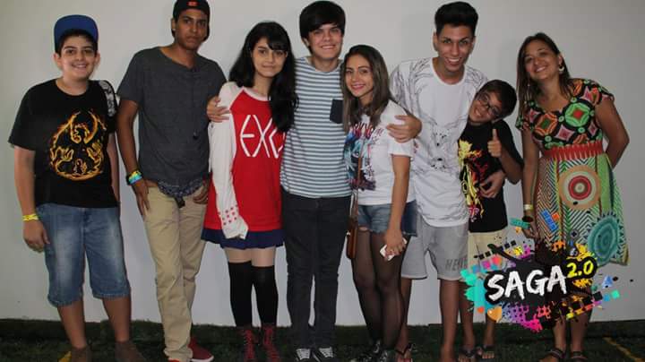 CentralMafoo's tweet photo. Ine com fãs hoje no Evento SAGA 2.0 em Natal - RN (part.6) https://t.co/AHxCg687JW
