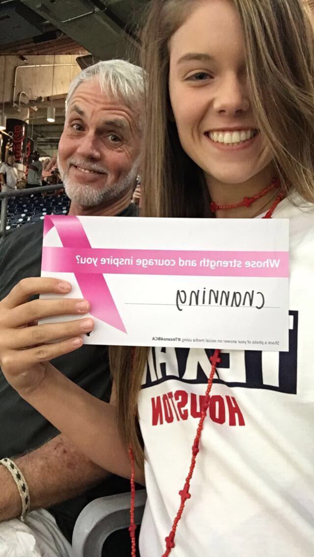 lacey_Gdog's tweet photo. #TexansGameday #Texans4BCA ❤️❤️ https://t.co/DmLr2ihEpt