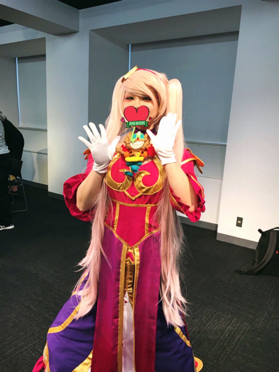 みやび フォロワーさんにコスプレ Lolに関わりのない方多いので整形加工と顔隠し失礼します 先日東京にて サモケット に スイートハートソナで参加してました オンリーは初でしたが皆の同じジャンルへの愛が熱く非常に楽しくて幸せな時間でした 大阪