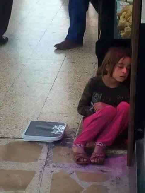 لا يعرف الألم إلا صاحبه ، هكذا قالوا .. ولن يعرف الفقر إلا صاحبه ، هكذا قالت الحياة .. اللهم ألطف بكل محتاج وفقير