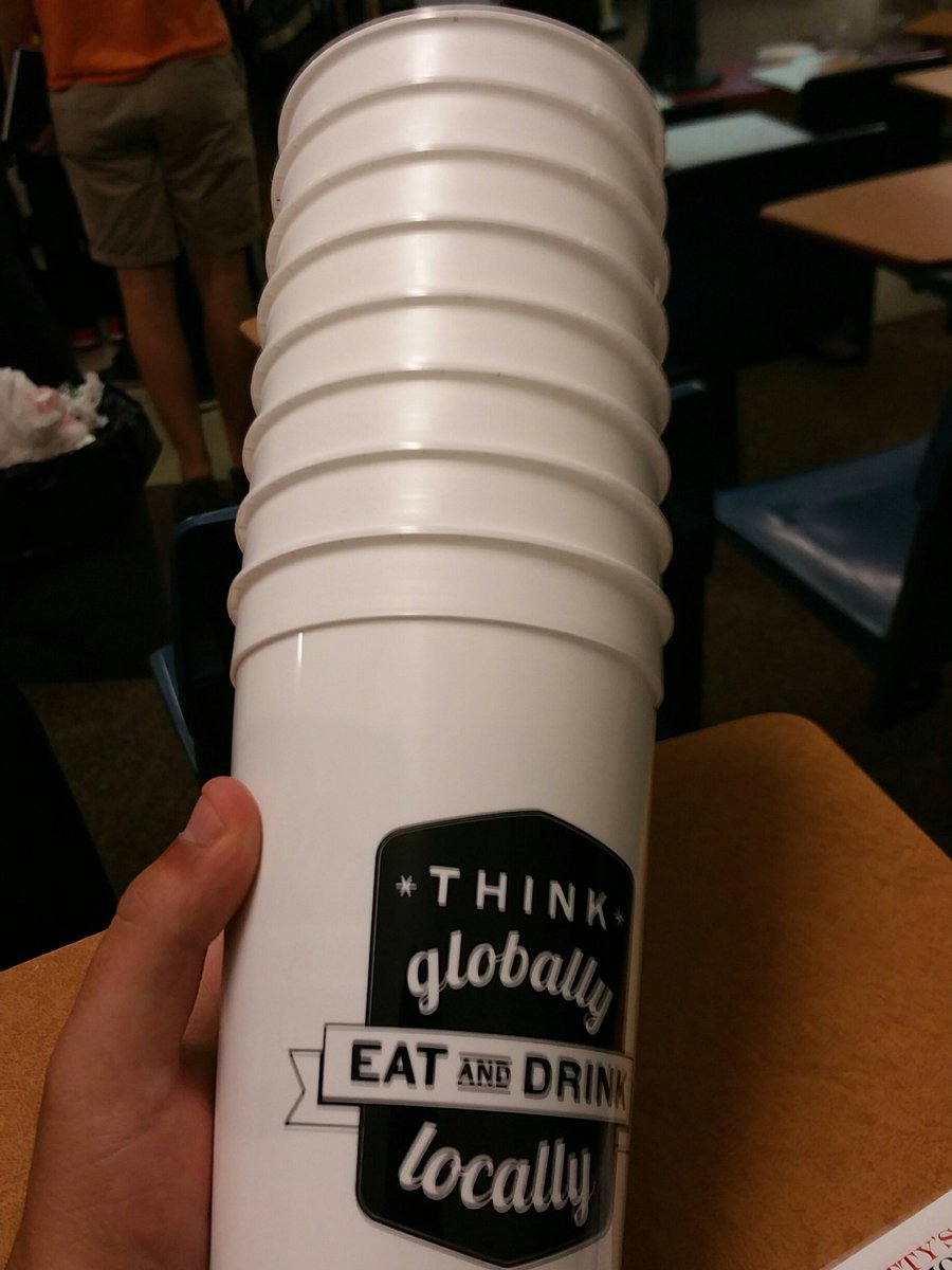 MicahG_'s tweet photo. There was a chance for free cups today. I took 8. Thanks for furnishing my kitchen, Scotty's. #OffCampusProbs https://t.co/nRsPiAzARt