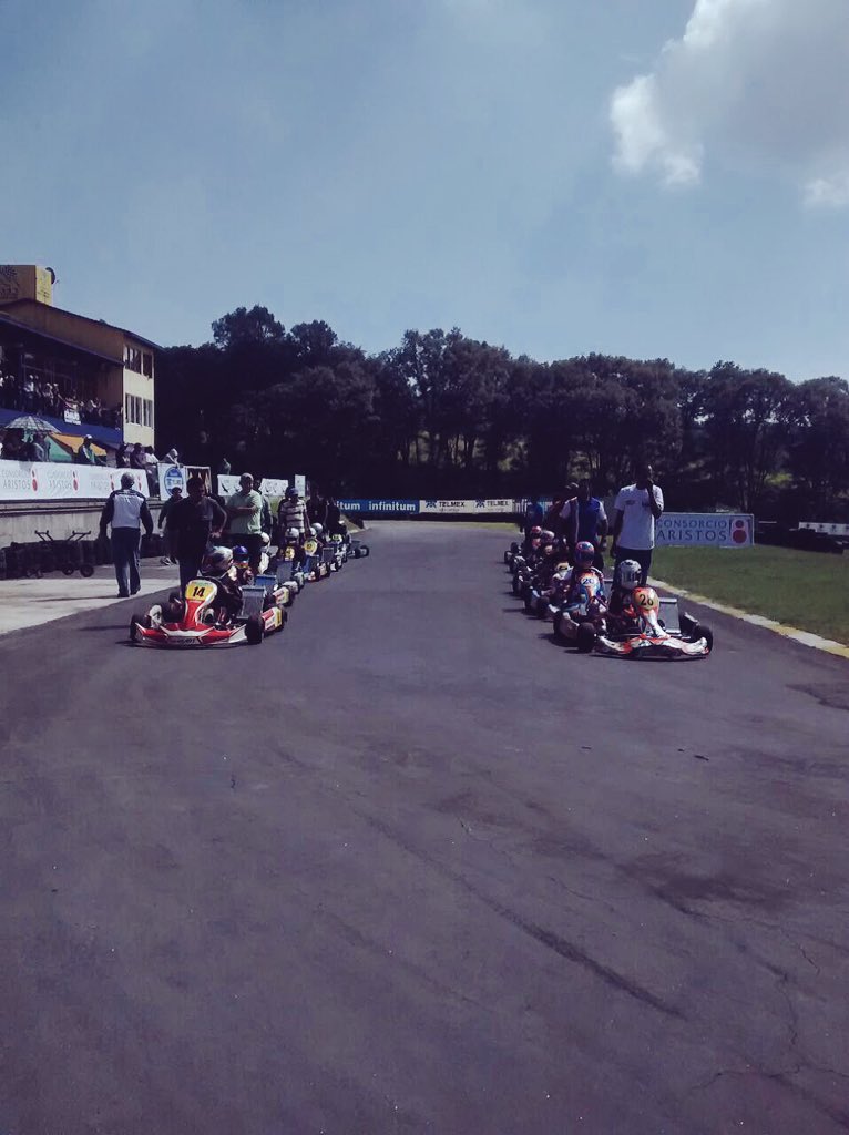 FIAMXKARTING's tweet photo. La emoción se vivió al #máximo este #finde en #Kartodromo #SierraEsmeralda #EdoMex
#Round7y8 #RetoTELMEX #Karting https://t.co/yes6qixB3c