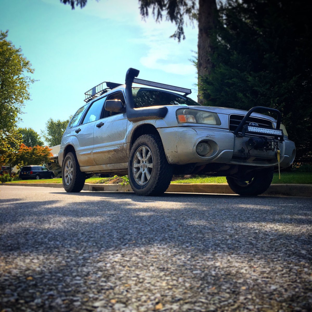 JESSESAYRE's tweet photo. #SubaruDBoy #Subaru #Subie #Subaruforester #sg5 #awd #2inchlift #generalgrabberat2 #superwinch #sumoparts #snorkel #lightbar #roofrack https://t.co/PmohZLF5DT