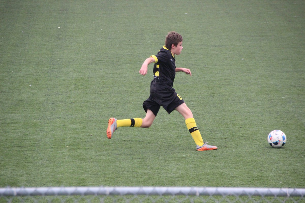 AYSC2002OPDL's tweet photo. More action shots today's match v @UnitedFAOPDL @CoachCiampa @jazboysg @OSA_Tweeter @YorkRegionSA @aysc64 https://t.co/0VsJtfmXs6