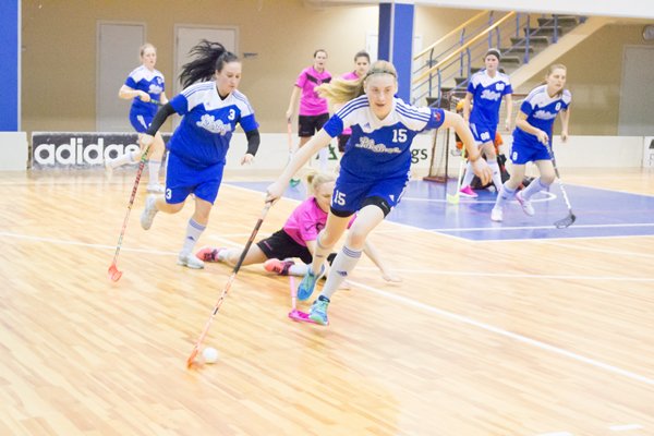 Vakardien ar rezultātu 8:3 pārspējam <a href="/LiepUFlorbols/">LiepU Florbols</a>. Ar 6 vārtiem izcēlās <a href="/paulaegle/">Paula</a> Labākās spēlētājas balva @meldereee