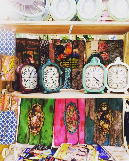 إيڤان. tweet media