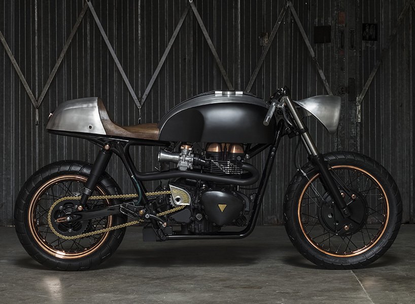 death machines of london: up yours copper #motorcycle designboom.com/technology/dea…