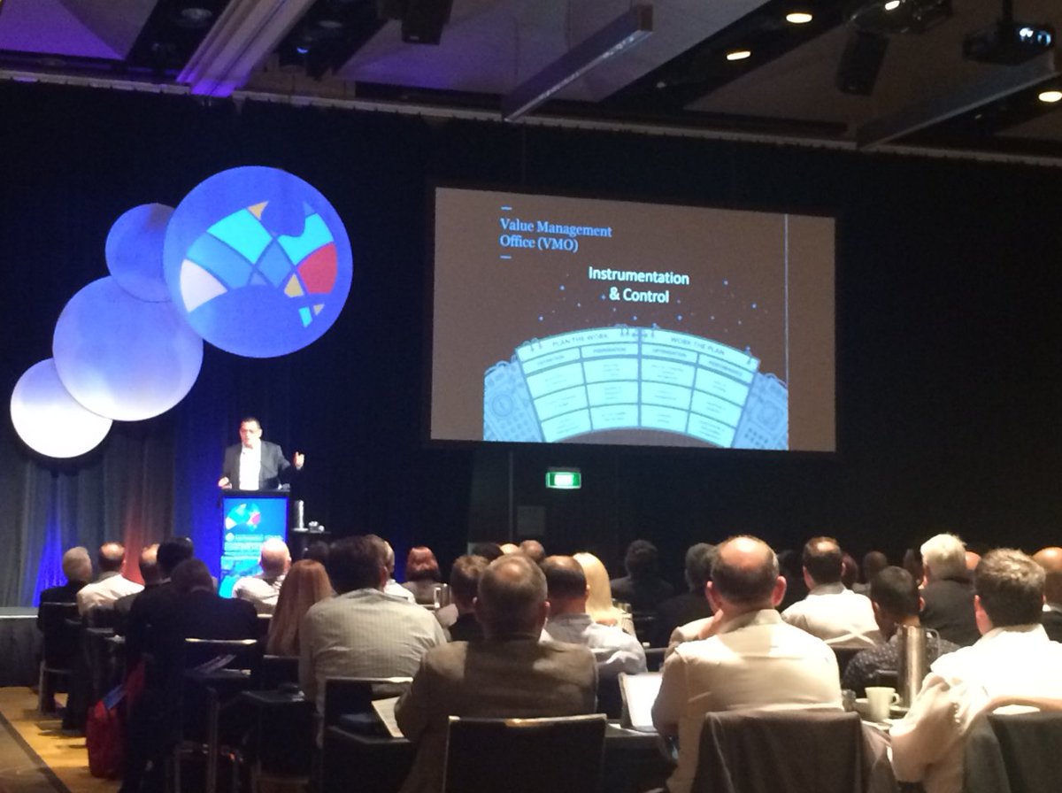 ensemblecg's tweet photo. @davidhodes speaking at #AIPM2016 about instrumenting and controlling value creation by managing constraints https://t.co/dpY0iC8rcs