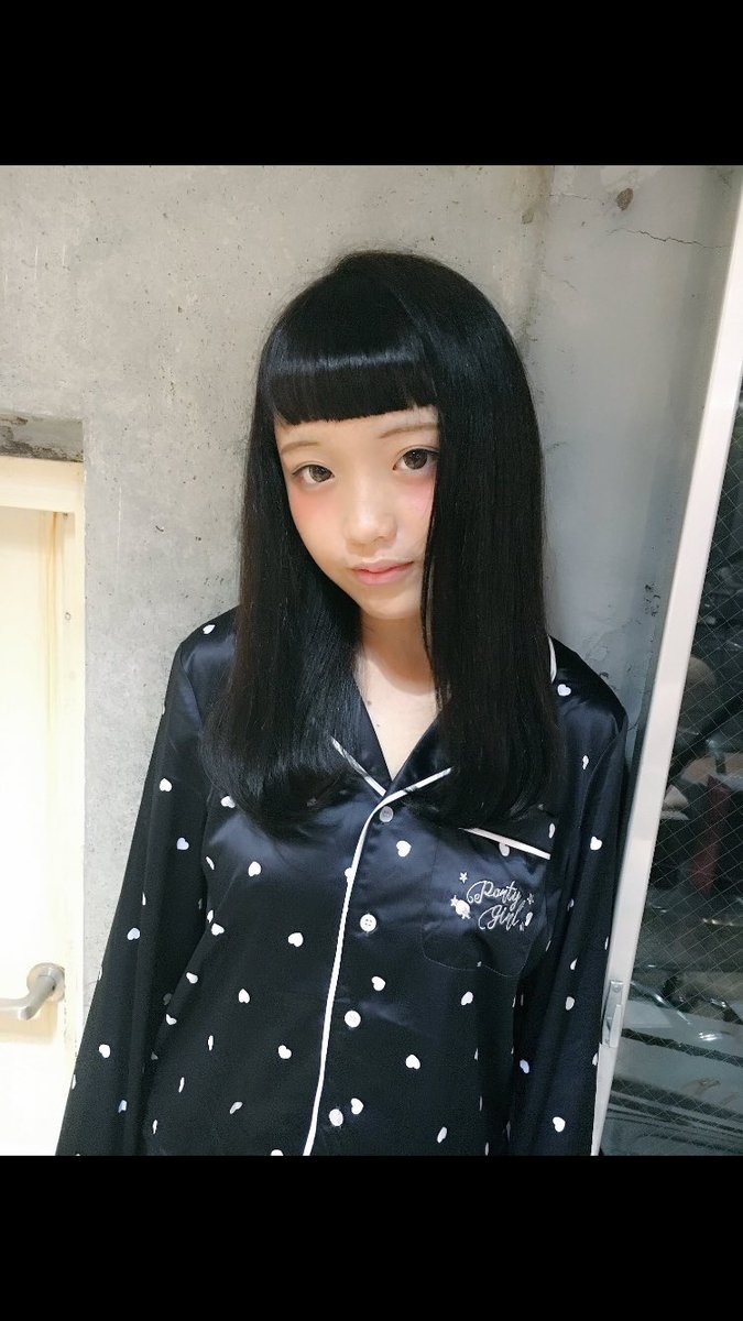 sine424's tweet photo. うけるw

見てて笑えるw https://t.co/w6n8NVnAkI