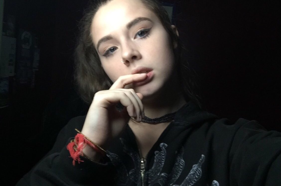 hellomemeMSP's tweet image. 2 sides of me