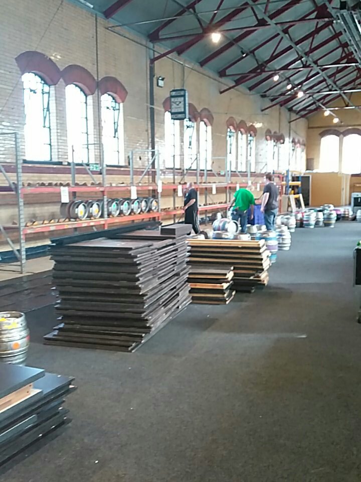 Upstairs bar starting to take shape. Lots of delicious real ales , with breweries from A to K up here. Open Wed 5pm <a href="/KelhamIsland/">Kelham Island Museum</a> Museum