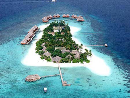 TheNextBeach's tweet photo. Vacanze da sogno nell'arcipelago Ari Atollo delle Maldive - Dream holidays in the ... - https://t.co/rPdEnhcPMW https://t.co/GYja1Z2VAY
