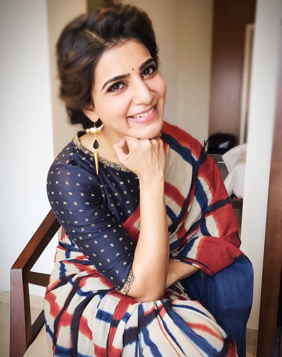 Dream_woods's tweet photo. Gorgeous @Samanthaprabhu2 for a #JewelOne event in #Salem https://t.co/MFTg98A5zp