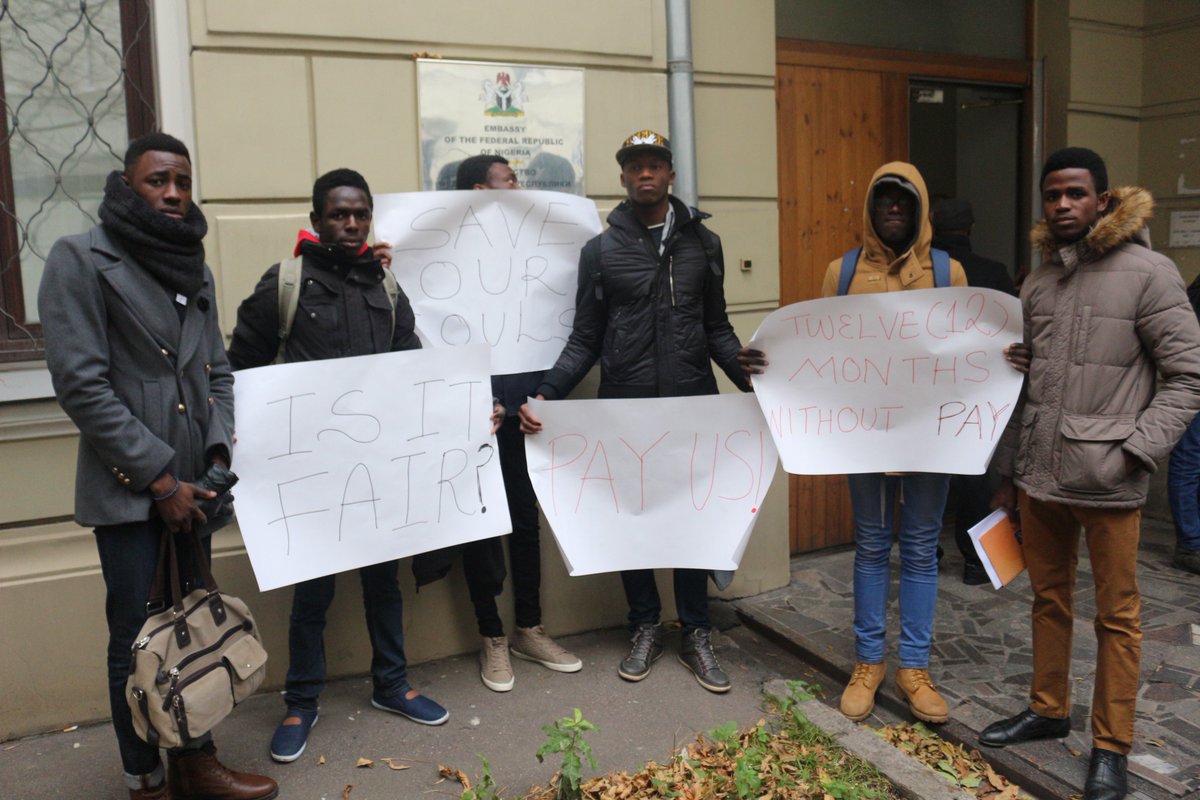 FGNscholars's tweet photo. 12 months no pay! We are hungry
@channelstv @MBuhari @SaharaReporters @Omojuwa @obyezeks @bukolasaraki @GarShehu @FemAdesina @toluogunlesi https://t.co/iS6jRUiVfe