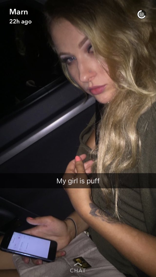 EllaCross24's tweet photo. I was a mess before the night had even started😂🎉✌🏼️ https://t.co/quYaTTZtie