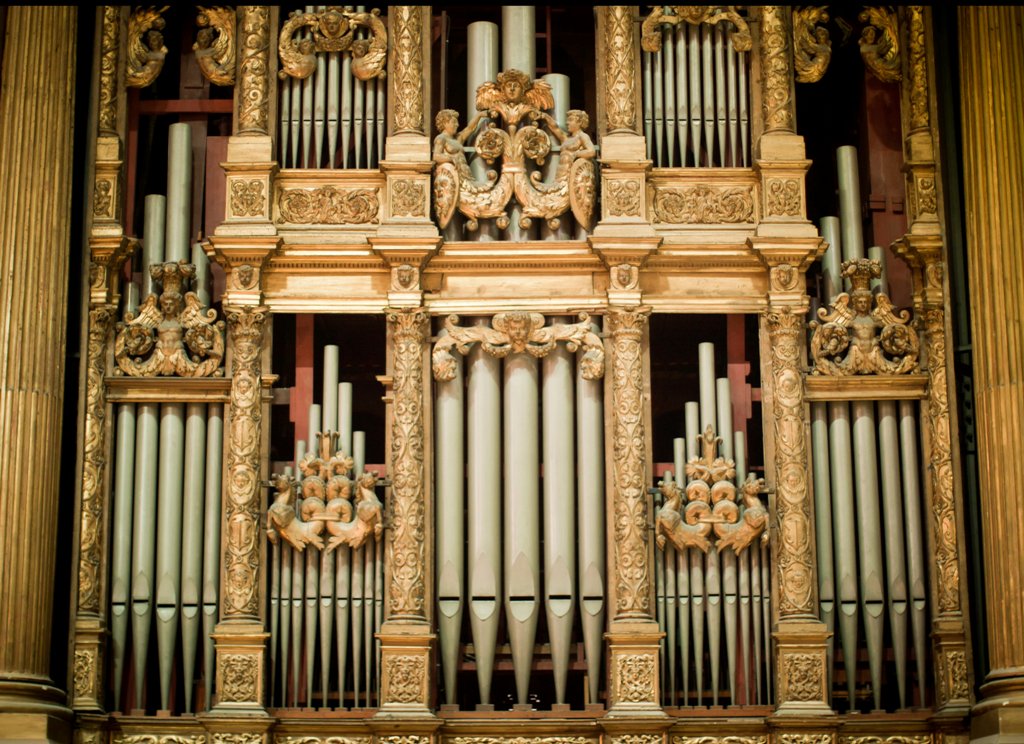 #forsenontuttisannoche Johann Christian, figlio del più noto Johann Sebastian #Bach, è stato secondo organista del <a href="/DuomodiMilano/">Duomo di Milano</a>