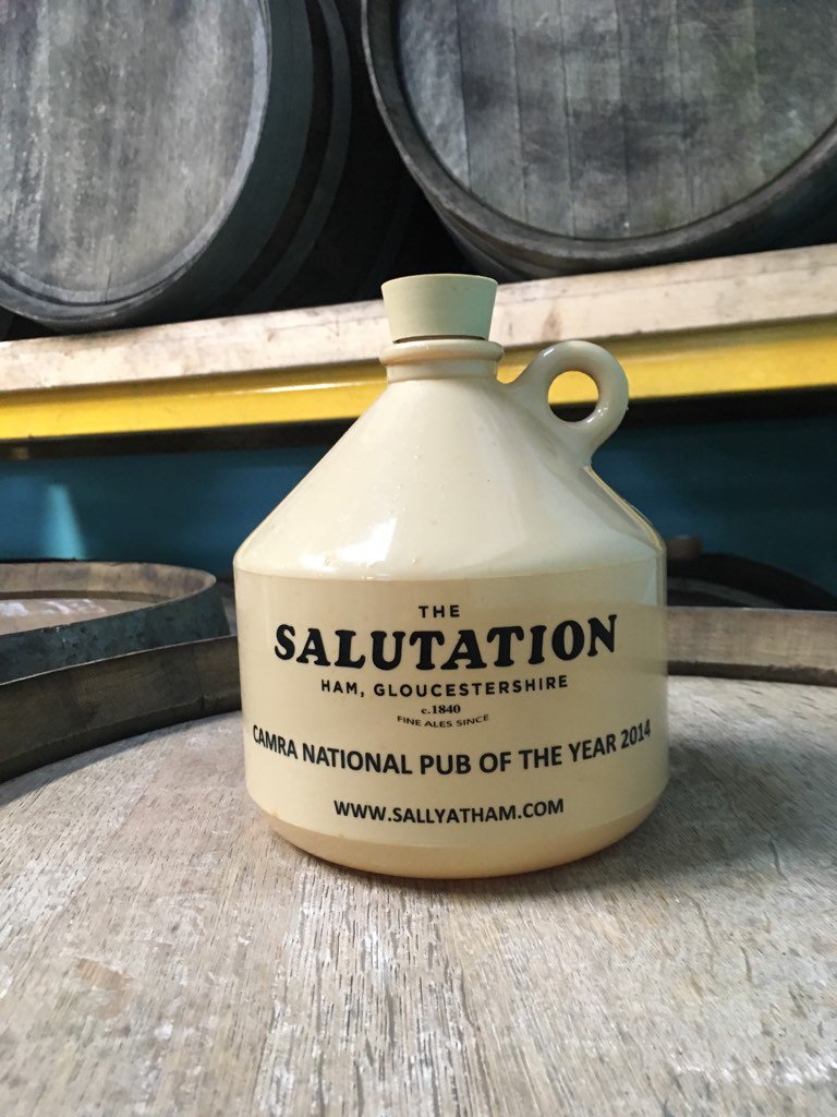 thewildciderco's tweet image. Help make 'Sally Cider' on sat 12th November, meet 11 in the @sallyatham car park. Many hands make more cider!