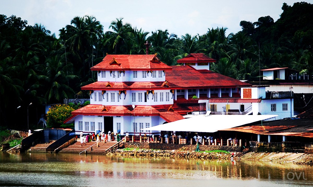 ourvoyager's tweet photo. Parassini Kadavu Temple 

This temple is built on the bank of Valapattanam river. The temple is located at 18 km northeast of Kannur. https://t.co/0NT4sYXXZ0