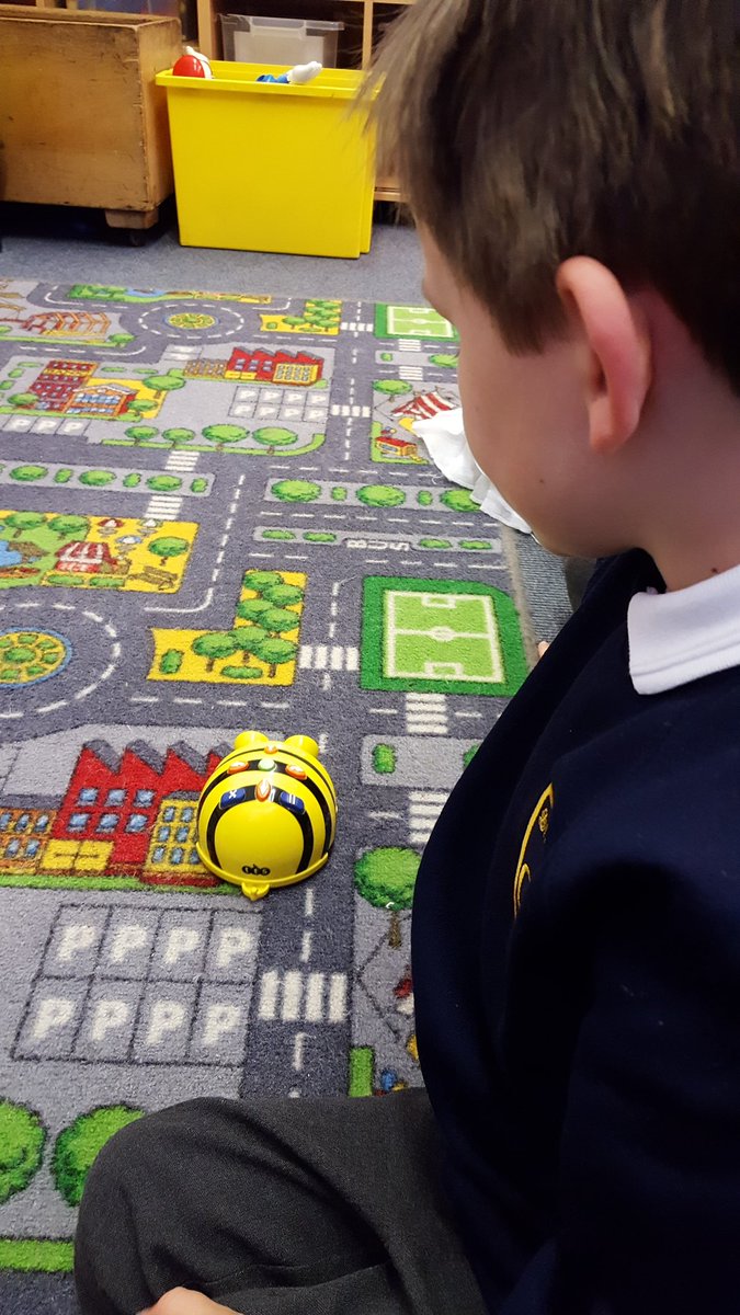 StAndrewsCoE's tweet image. #codeweek2016 is off to a good start in Reception as we learn how to use Bee Bots. @codeweekUK @CodeWeekEU