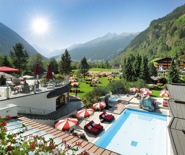 Bluarte1's tweet photo. #Travel #Austria #Neustiff #HotelJagdhof superlativa #spa #welness https://t.co/jr1no0LlXh https://t.co/u3cSX2zZSO