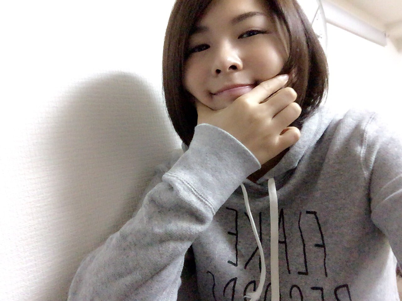 福咲れん on X: パーカーの季節がぁぁあ！ やってきた！！！ t.cocsvK4U1HWq  X