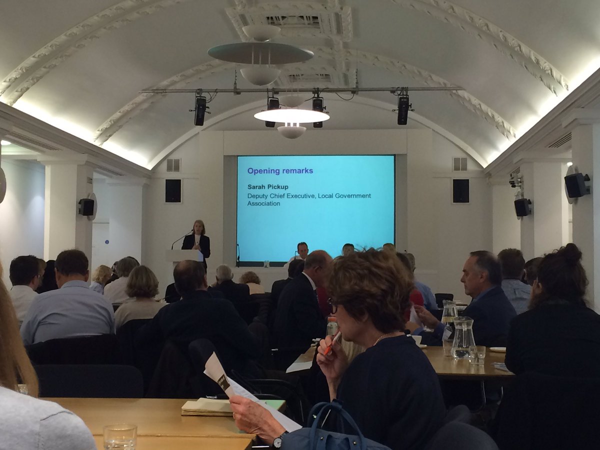 PatriciaMcMa's tweet photo. @SJPickup welcoming a packed room to the LGA 'devolution about making decisions closer our communities' #DevoNext https://t.co/ydlP8H9veK