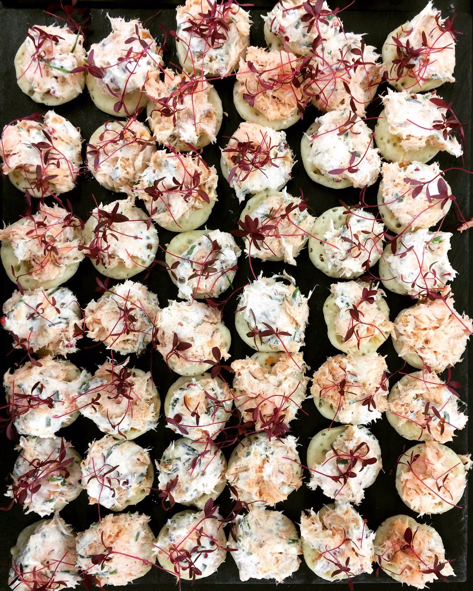 no8catering's tweet photo. Whether you're veggie, vegan, meat eater, gluten or dairy free, we cater for everyone! #canapés #privatedining #weddingcaterers no8catering https://t.co/5MACjCIbqe