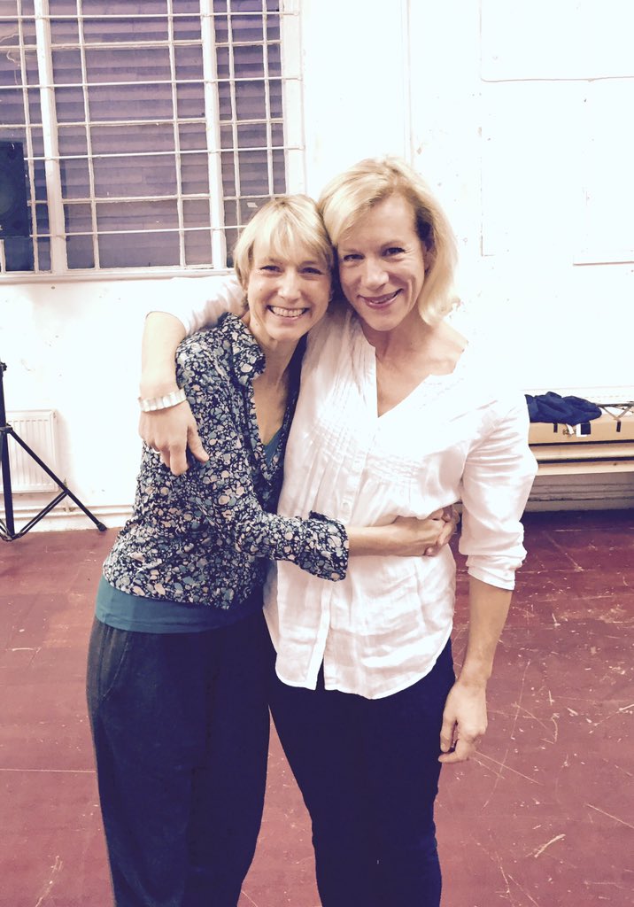 Pair of Queens ❤️♦
#MaryStuart #firstday <a href="/AlmeidaTheatre/">Almeida Theatre</a>