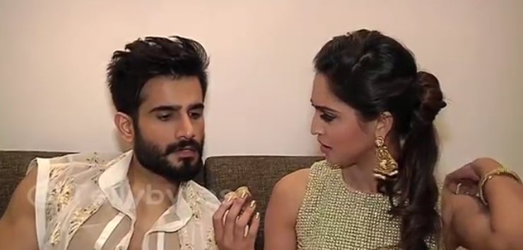 AngelicCatty's tweet photo. Aren't they looking like husband &amp; wife?? 🙈🙈

#Kryan https://t.co/YAIVKvPoRs
