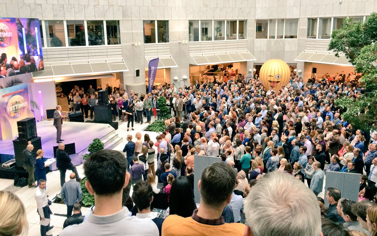 elbouchke's tweet photo. Launch of #Tuttimus &amp; #Mobilus  #Attrium #ProximusTowers #crowded #WeAreProximus https://t.co/YRxZ9bULox https://t.co/rcO9meeAei