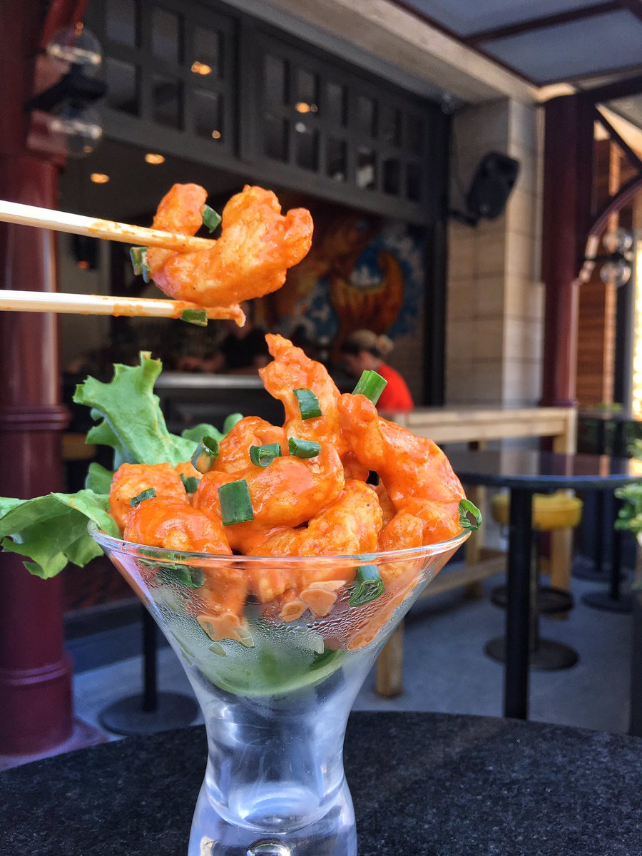 Haftaya bomba gibi başlamak isteyenlere, Shrimp bomb! İyi haftalar.. #SushiCo #sushi #japanese #chinesefood #shrimp