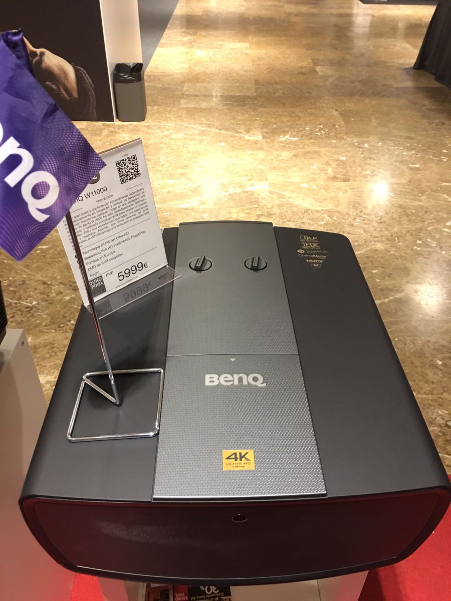 ZOWIEbyBenQES's tweet photo. El BenQ W11000, nuestro primer #proyector4K UHD nativo, se encuentra en primicia en España de la mano de @SoundPixelPlane https://t.co/BTkj8D3eJx