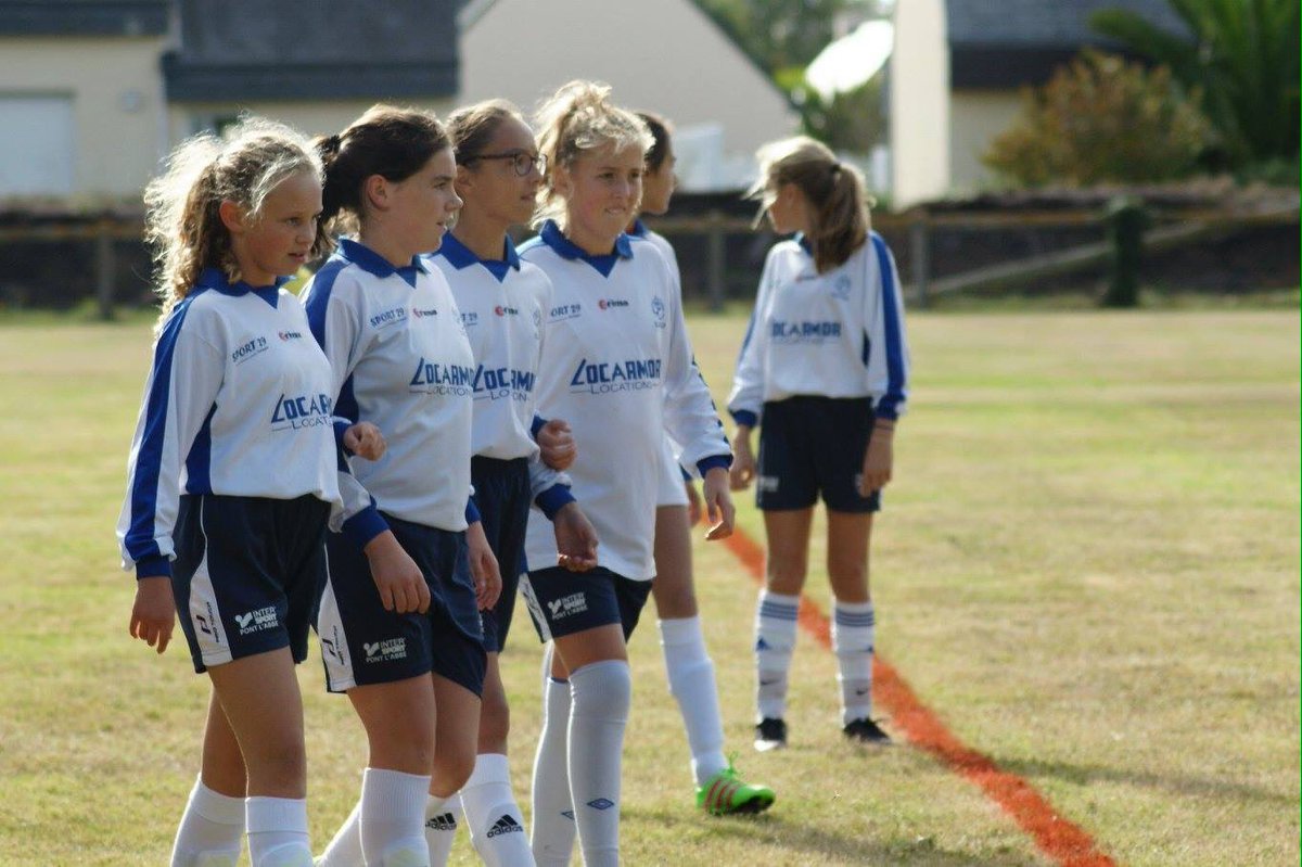 FCTGV's tweet photo. Résultats du week ⚽️

U17 ➡️ 3 -3 contre Crozon 

U13➡️ victoire 10 - 2 contre Ploba https://t.co/WQAAicLtv9
