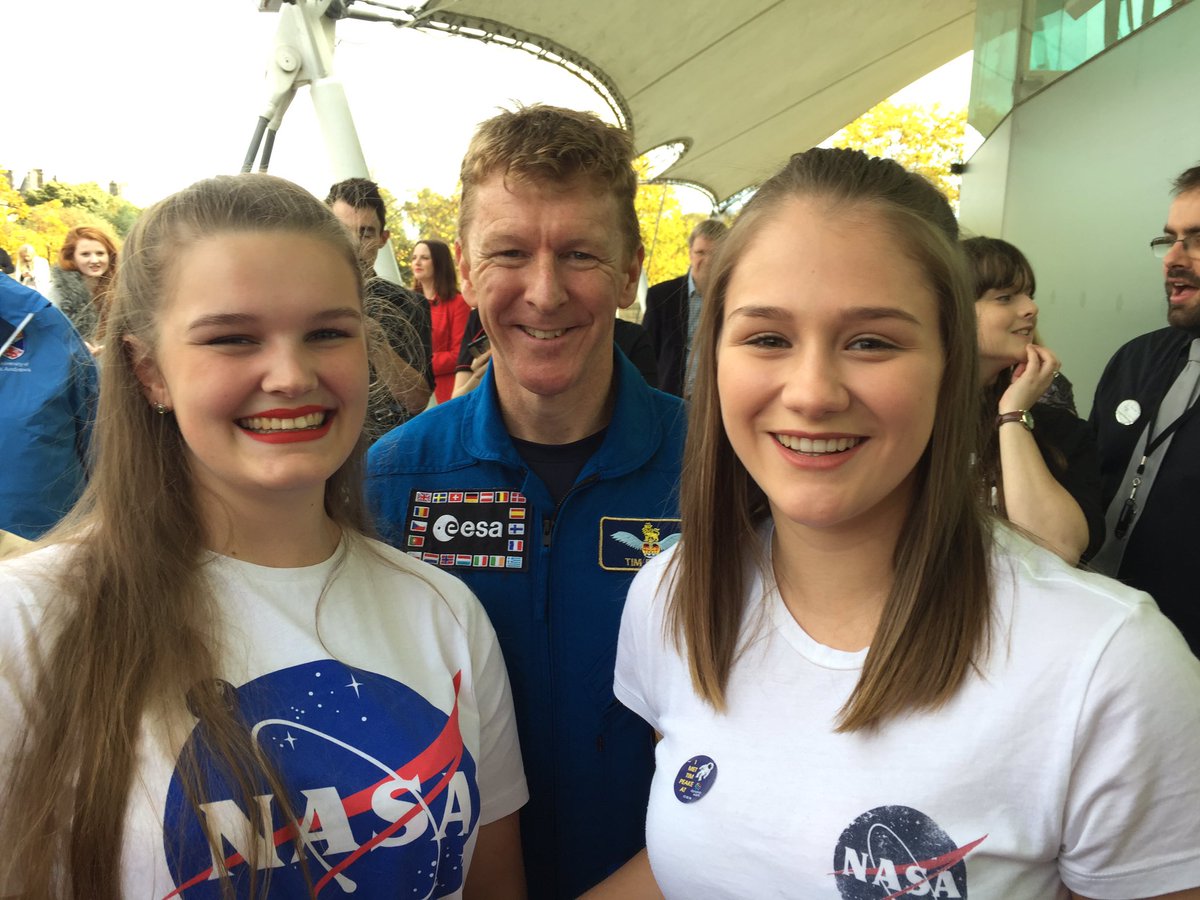 flett_kirsten's tweet photo. Had an amazing time meeting @astro_timpeake ! Great talk and answer to my question about the space seeds! Usher hall tonight @ellenoharexox https://t.co/SvRQgJMklw