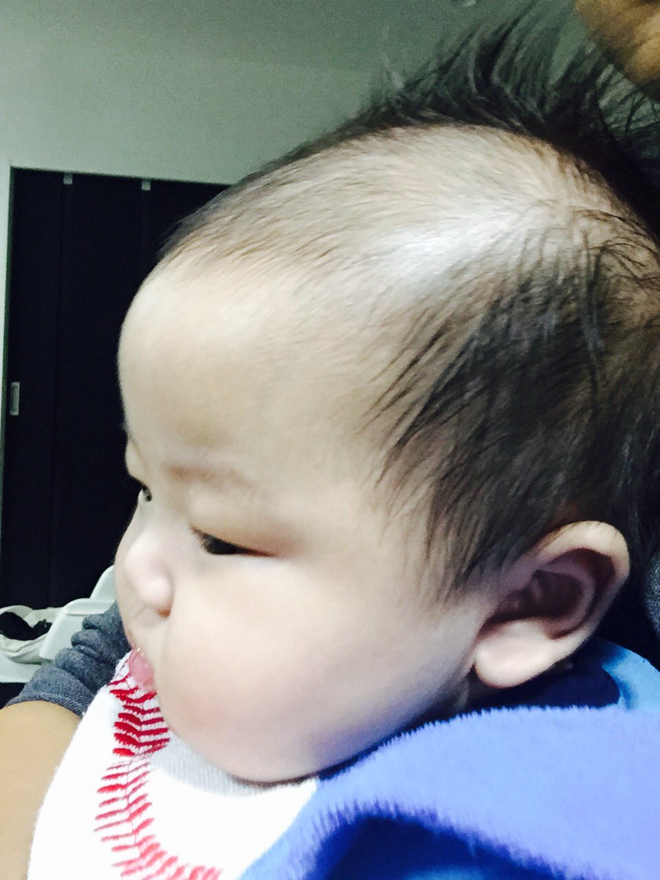 تويتر あﾘっぺ على تويتر なんかさー 髪の毛の生え方おかしくね 笑 落武者みたい T Co H53eklqgxj