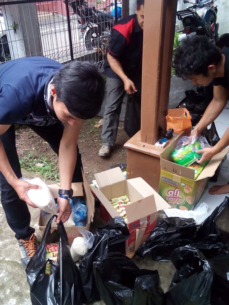 ...semoga menjadi berkah oleh korbn bencana banjir bandang garut,amin <a href="/YamahaIndonesia/">Yamaha Indonesia</a> <a href="/ByonicJawaBarat/">Byonic Jawa Barat</a> <a href="/YRFIBandung/">YRFI.Bandung</a>