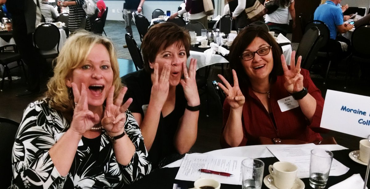 bmendozamptc's tweet photo. These ladies WOW our customers (internal and external) every day!  Thank you @Kdudzinski5, @KimSpartz and Melissa!  #MPTCengage https://t.co/NrzQaQEkYX