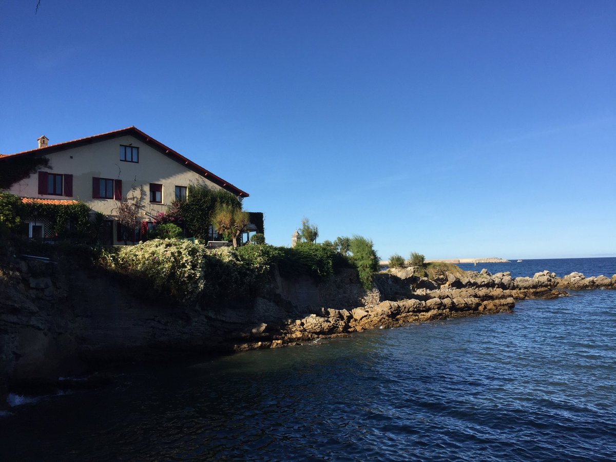 CasasPradina's tweet photo. Sigo mostrándoos rincones de mi "cala" preferida #samarincha. Verdad que es guapa? #luanco #asturias
#casaspradina #casarural https://t.co/b9BJahHZrM