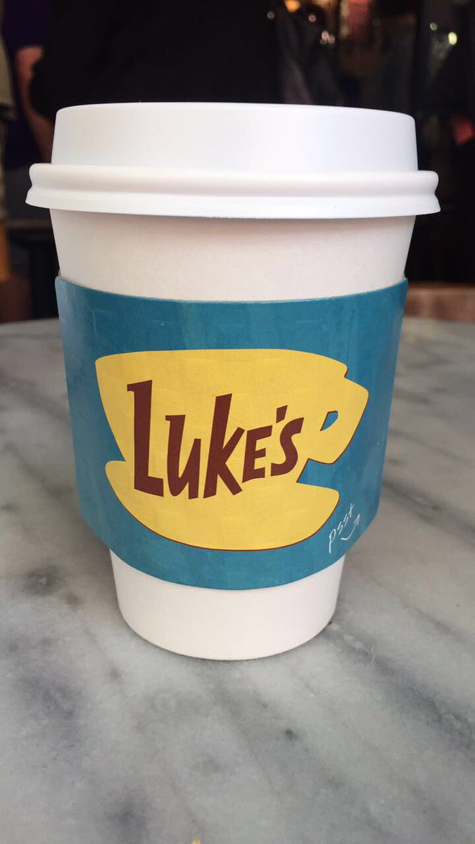 TeeBeeDub's tweet photo. When I started drinking coffee I felt I finally fulfilled my @GilmoreGirls fan potential. I have now achieved full fan self-actualization. https://t.co/QZ3o9KUGfN