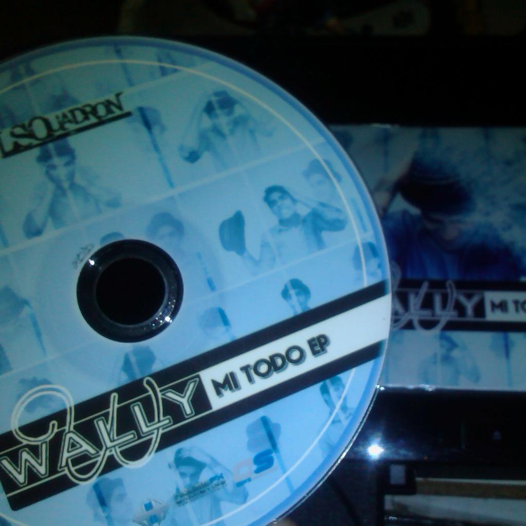 LeiderMusica's tweet photo. ♬Tú eres mi todo, todo y no necesito nada más♪ #MITODOEP de @WallyMusica https://t.co/Sx6kQmHgUm