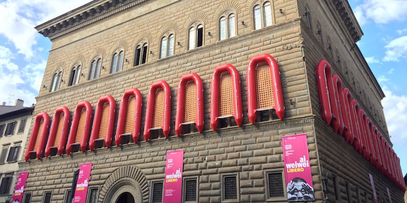 Rai Radio3 (@radio3tweet) on Twitter photo Tra gommoni e pannelli solari,la mostra di <a href="/aiww/">艾未未 Ai Weiwei</a> a Firenze: <a href="/ArturoGalansino/">Arturo Galansino</a>, ospite di #Radio3Suite, alle 22.20 qui bit.ly/radiotre Tra gommoni e pannelli solari,la mostra di <a href="/aiww/">艾未未 Ai Weiwei</a> a Firenze: <a href="/ArturoGalansino/">Arturo Galansino</a>, ospite di #Radio3Suite, alle 22.20 qui bit.ly/radiotre