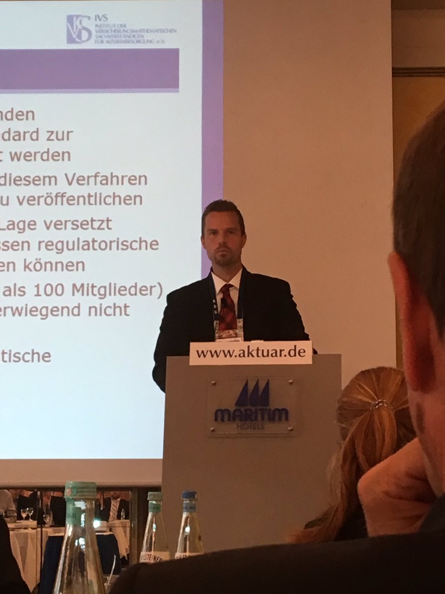aktuarhh's tweet photo. Hier auch von vorne. 😉@StefanOecking #ivsf https://t.co/UAK71Z52fY