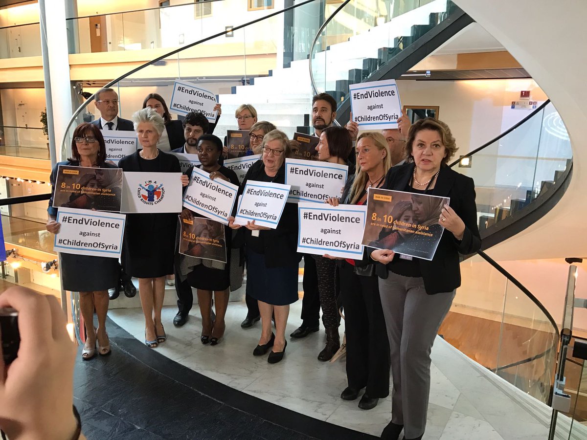 CaterinaChinnic's tweet photo. The EP IG on Children’s Rights stand united and call to #EndViolence against #ChildrenOfSyria in #Aleppo https://t.co/5v3CAYOj2l