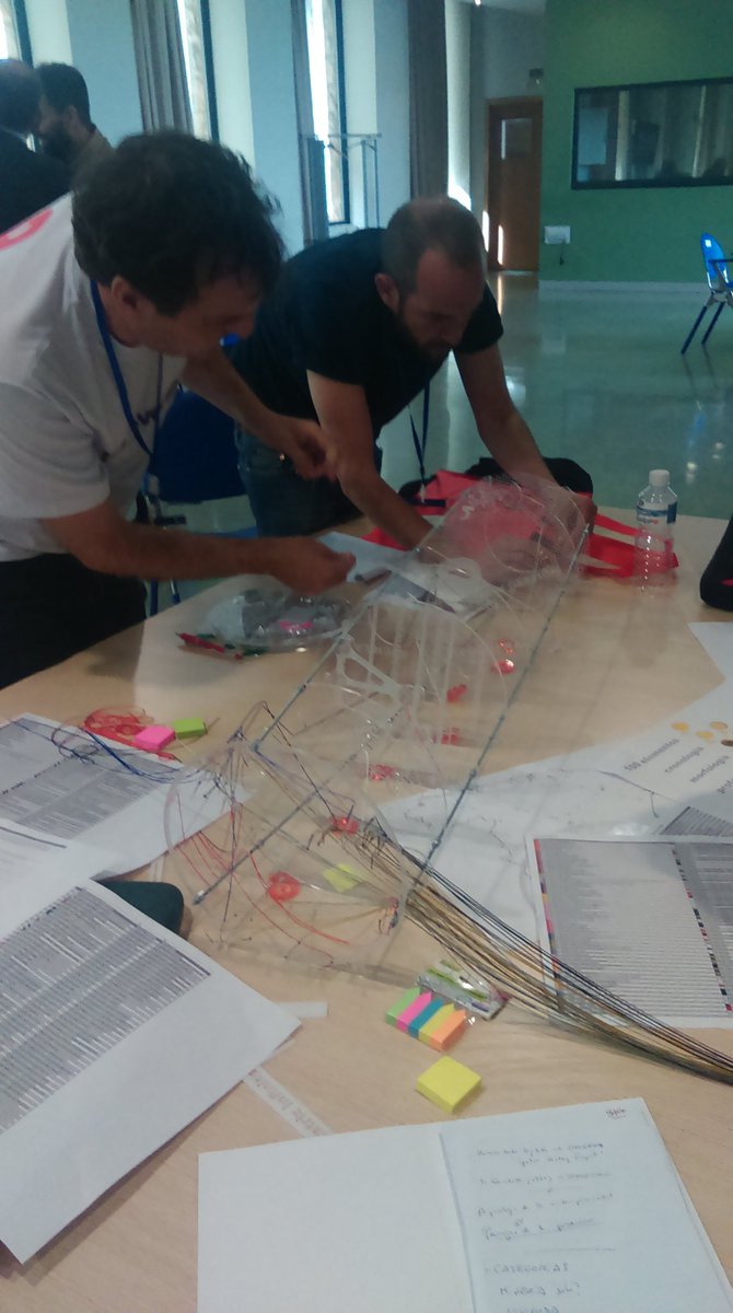 En el taller Industrial digital lab #Gijon  #incuna2016 <a href="/AndTransversal/">AndalucíaTransversal</a>