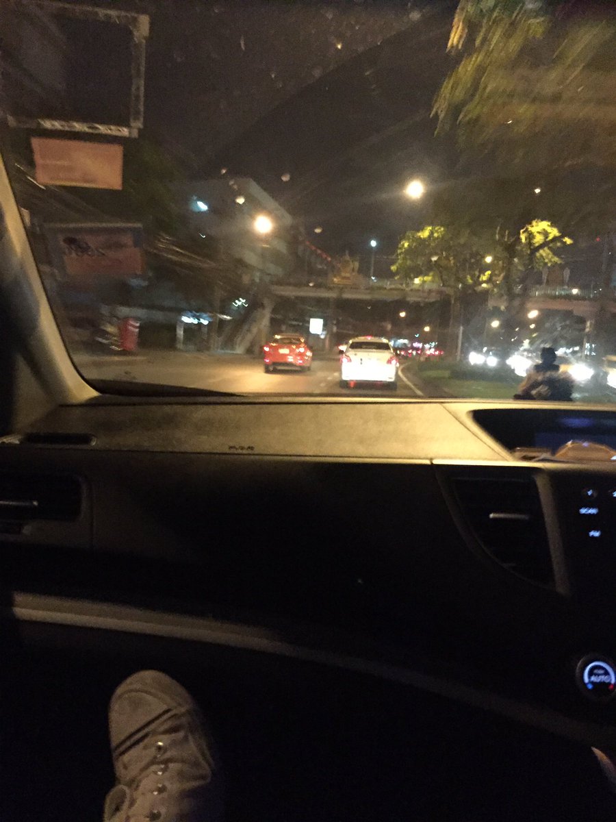 meannapat1's tweet photo. กลับ https://t.co/FvyphRDAGy
